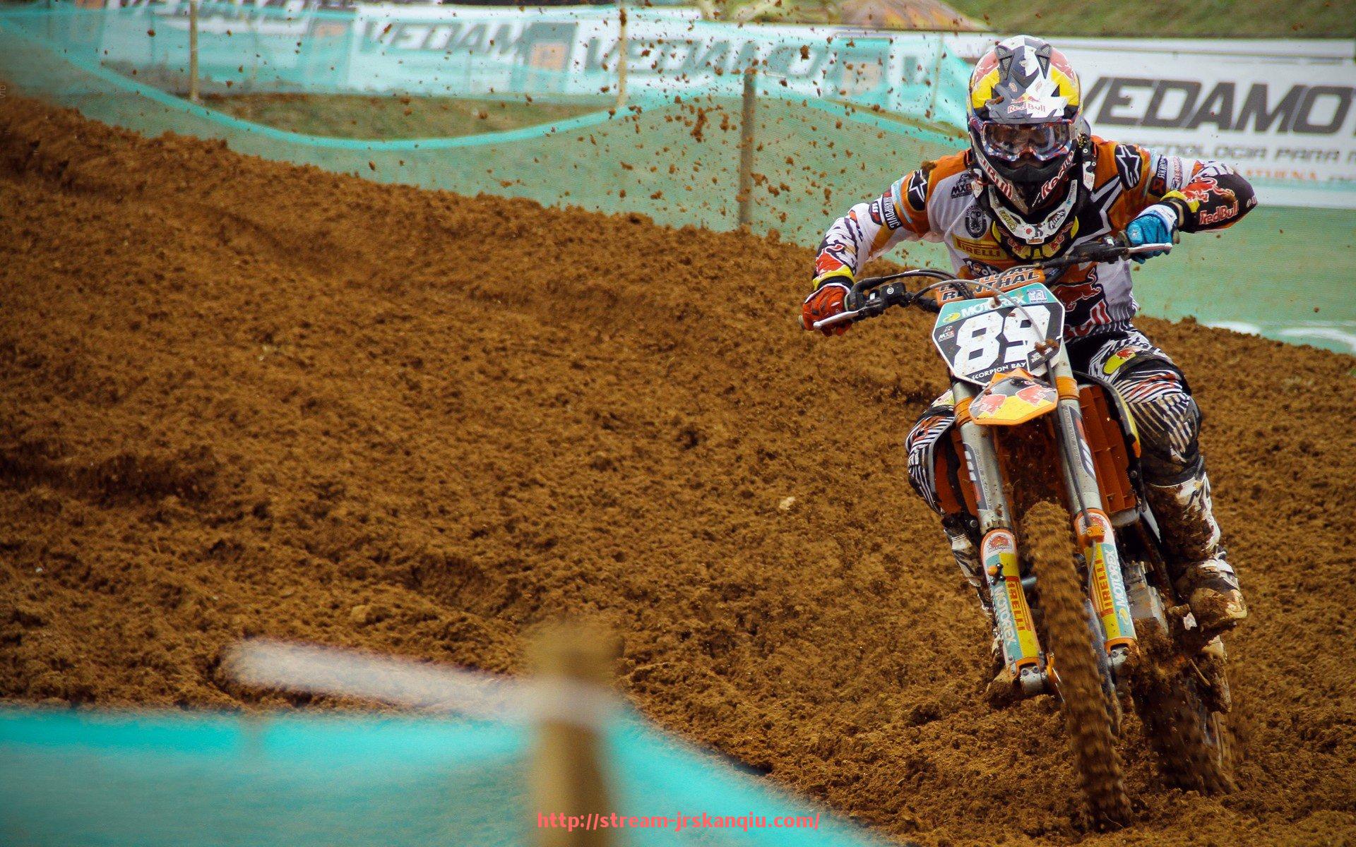 JRS低调看球-火箭队对阵太阳队的焦点战役回顾：谁在关键时刻挺身而出？